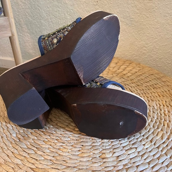 Sbicca platform sandals/clogs - Picture 4 of 6